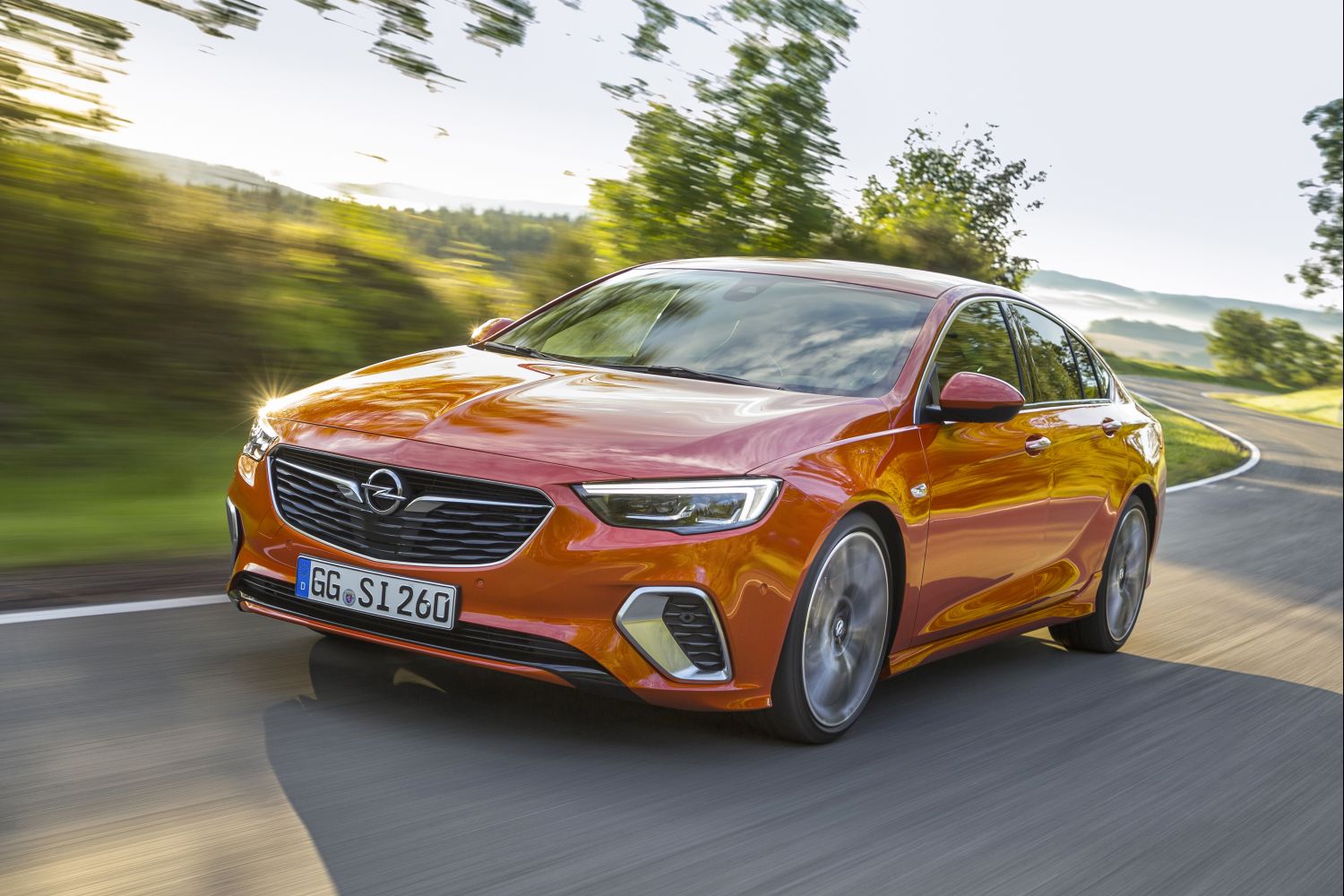 A már a PSA konszern által értékesített Opel Insignia GSi - kép forrása: Opel Media