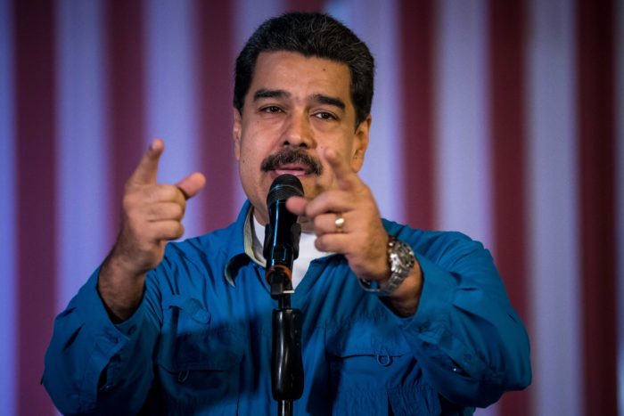 epa06494643 Venezuelan President Nicolas Maduro speaks during an event with the officialist coalition Gran Polo Patriotico (GPP) in Caracas, Venezuela, 03 February 2018. Maduro demanded the National Electoral Council (CNE) set a date for the presidential election, which will have to take place before May as decreed by the  Constituent Assembly.  EPA/MIGUEL GUTIERREZ