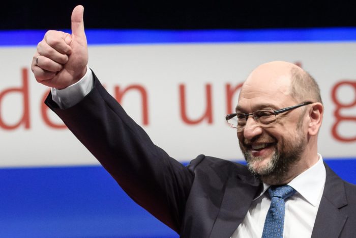 Berlin, 2017. december 7. Martin Schulz, a Német Szociáldemokrata Párt (SPD) elnöke a párt háromnapos berlini tisztújító kongresszusának nyitóülésén 2017. december 7-én. (MTI/EPA/Clemens Bilan)