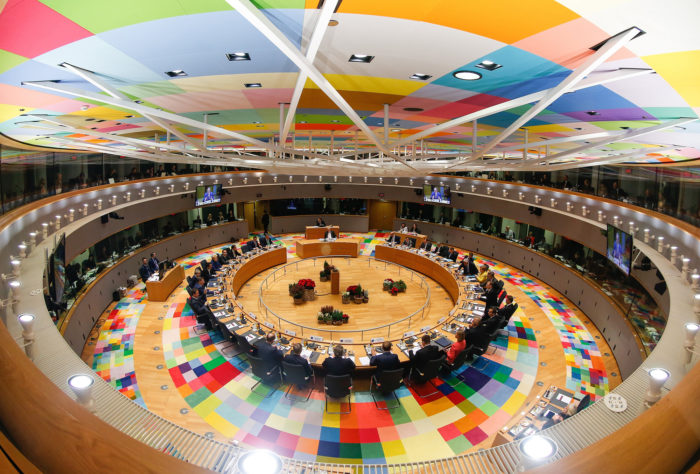 Brüsszel, 2017. december 14.  A brüsszeli Európa-épület ülésterme az uniós országok kétnapos állam- és kormányfői csúcstalálkozójának kezdetén 2017. december 14-én. (MTI/EPA pool/Julien Warnand)