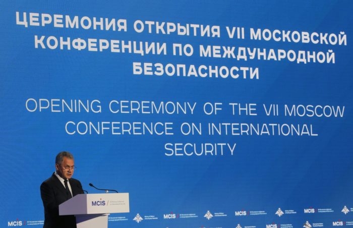 Moszkva, 2018. április 4. Szergej Sojgu orosz védelmi miniszter beszédet mond a 7. alkalommal megrendezett kétnapos Moszkvai Nemzetközi Biztonsági Konferencia (MCIS) (MTI/EPA/Jurij Kocsetkov)