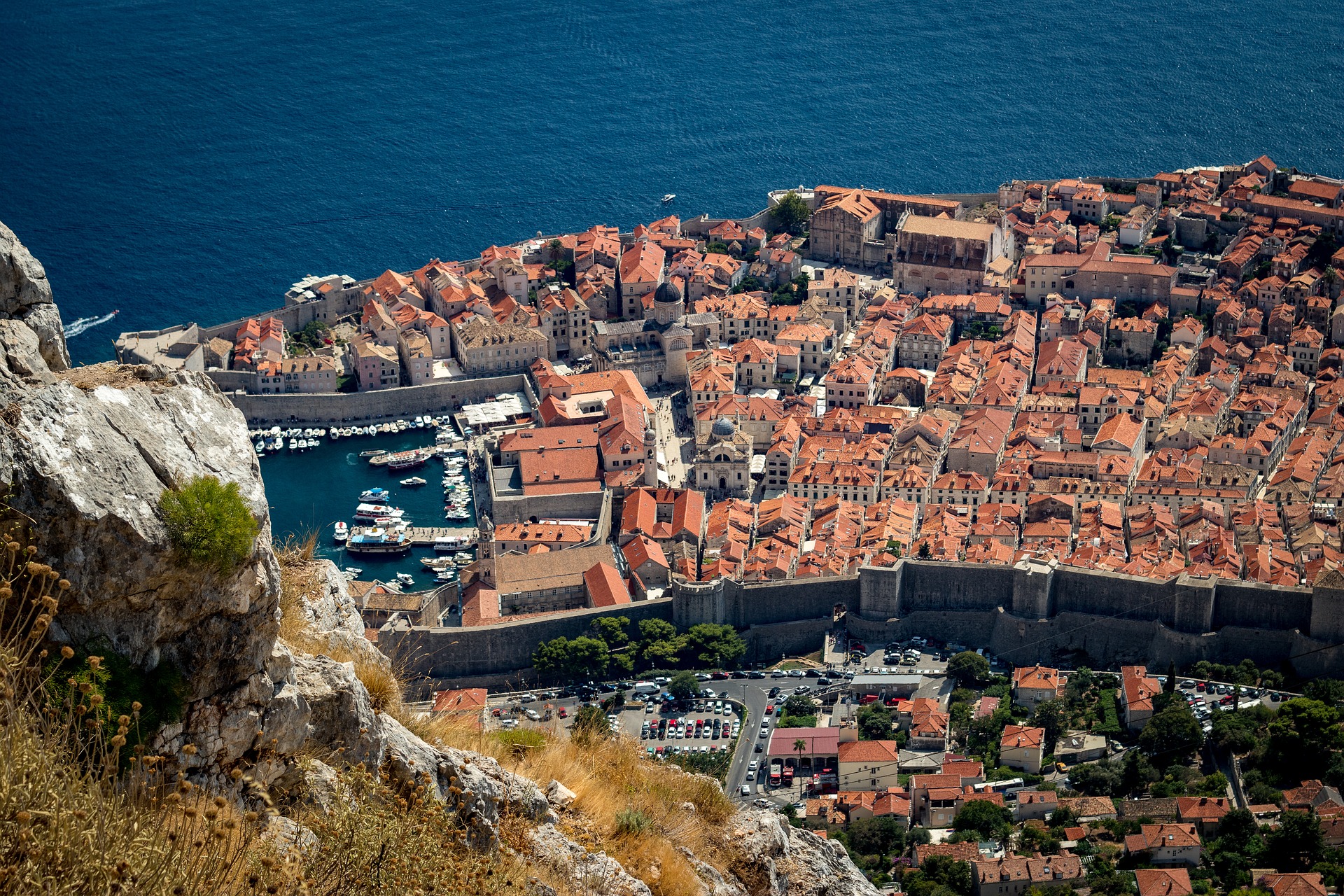 Még jobban megszűrik a turistákat a horvátok