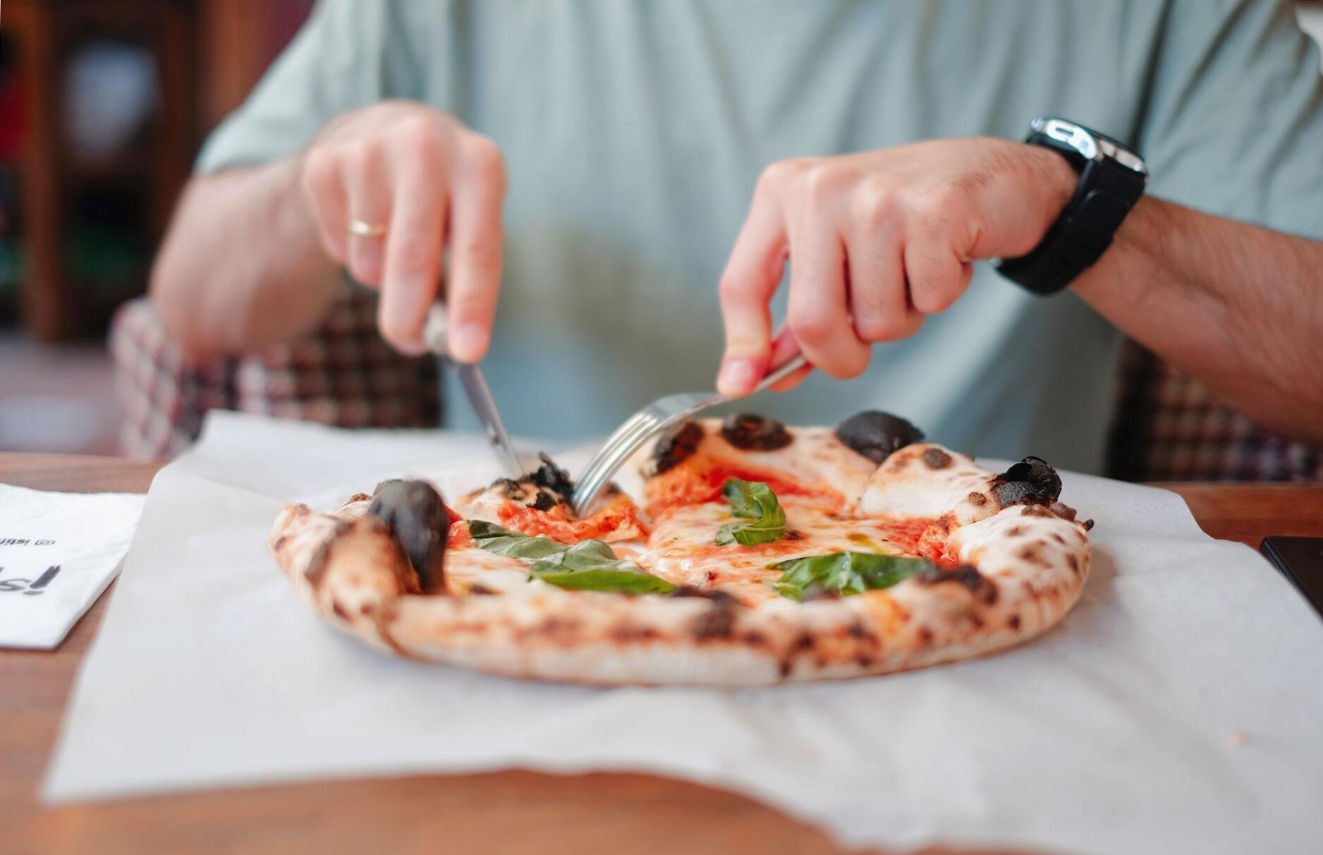 szolnokipizza.hu